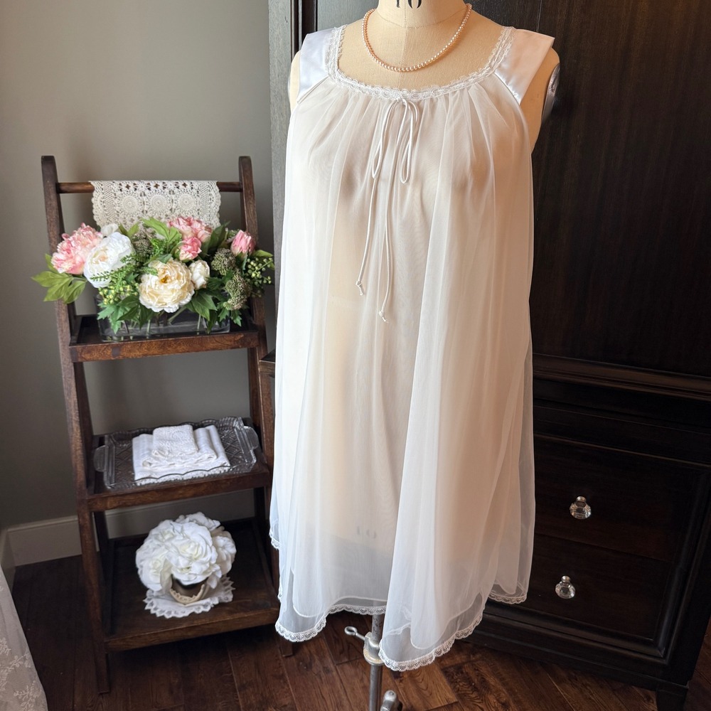 Vintage White Sheer Chiffon Babydoll Nightgown 1960s Bridal Sleepwear Sleeveless